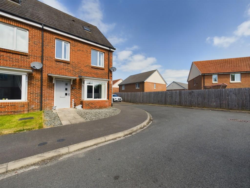 Sorrel Close, Darlington 3 bed semidetached house for sale £180,000