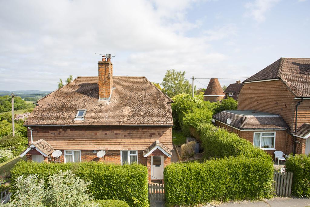 Ham Lane, Burwash 2 bed semidetached house for sale £330,000