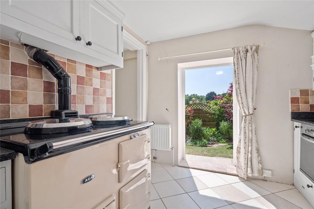 Bridport, Dorset 2 bed detached house for sale £395,000