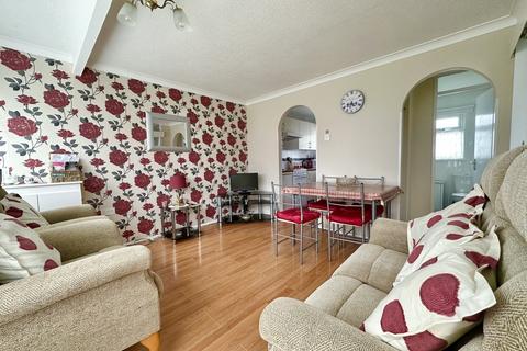 2 bedroom chalet for sale - California Sands, California