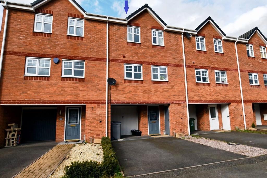 Vernon Drive, Market Drayton 4 bed terraced house for sale £220,000