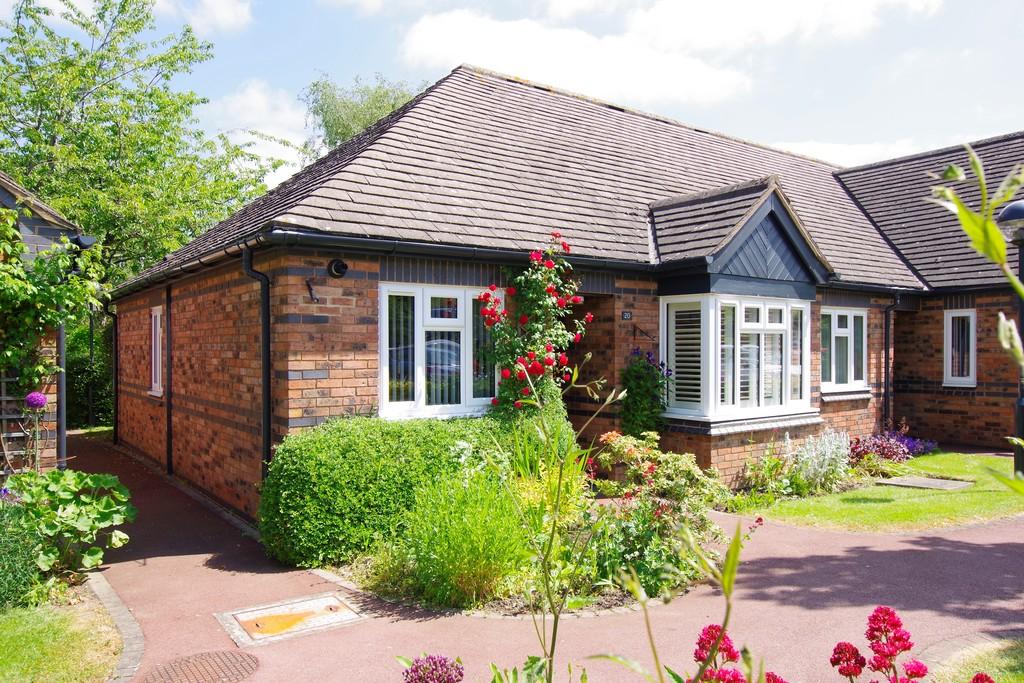 Badger Court, Loughborough 2 bed terraced bungalow for sale £250,000