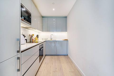 1 bedroom flat for sale, Deacon Street, Elephant and Castle, London, SE17