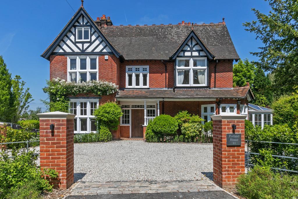Park Road, Winchester, SO22 8 bed detached house for sale £1,950,000
