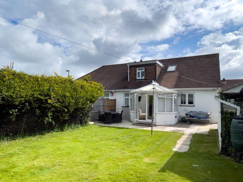 Rose Green, West Sussex 3 bed semidetached bungalow for sale £390,000