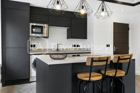 3 bedroom flat to rent, Packington Street, Islington, London