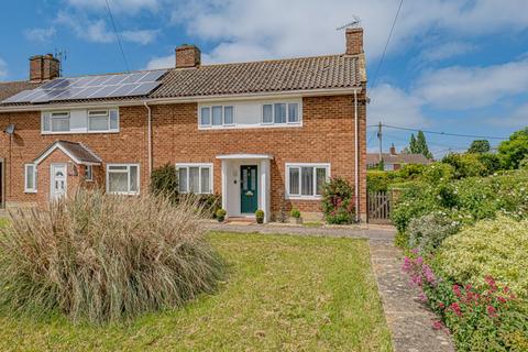 16 Newleaze, Steeple Ashton, Trowbridge, BA14 6EF