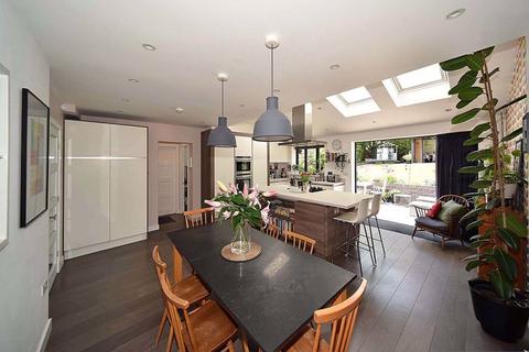 44 Boothfields, Knutsford, WA16 8JU