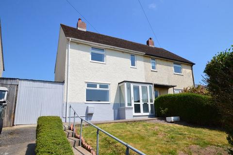 27 Bishop Crescent, Abergavenny, NP7 6BT