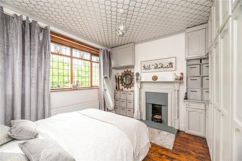 22 Ashfield Drive, Bradford, BD9 4EN