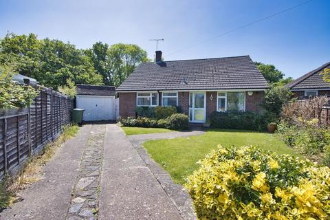 7 Barnmead, Chobham, Woking, GU24 8PB