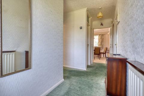 7 Barnmead, Chobham, Woking, GU24 8PB