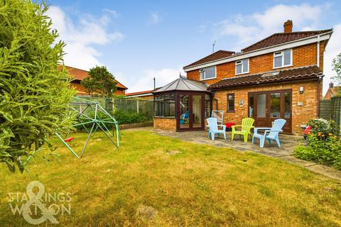 4 bedroom detached house for sale, Reedham Road, Acle, Norwich