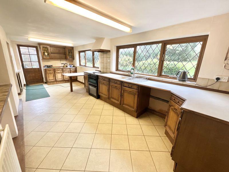 Lower Road, Hookgate, Market Drayton 4 bed detached house £675,000