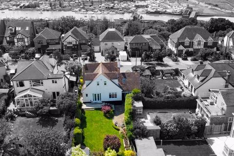 undefined, St. Marys Road, South Benfleet