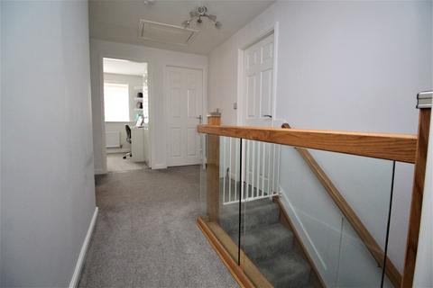 9 Mitchell Croft, Kilnhurst, Mexborough, S64 5WD