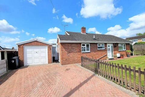 3 bedroom detached bungalow for sale, Bluegate Avenue, Leominster, Herefordshire, HR6 9BA