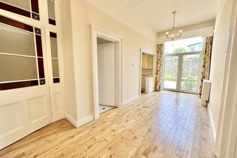 2 bedroom flat to rent - Shrubbery Walk, Weston-Super-Mare,
