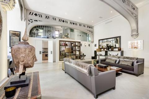 4 bedroom flat for sale, Rose Square, The Bromptons, South Kensington, London