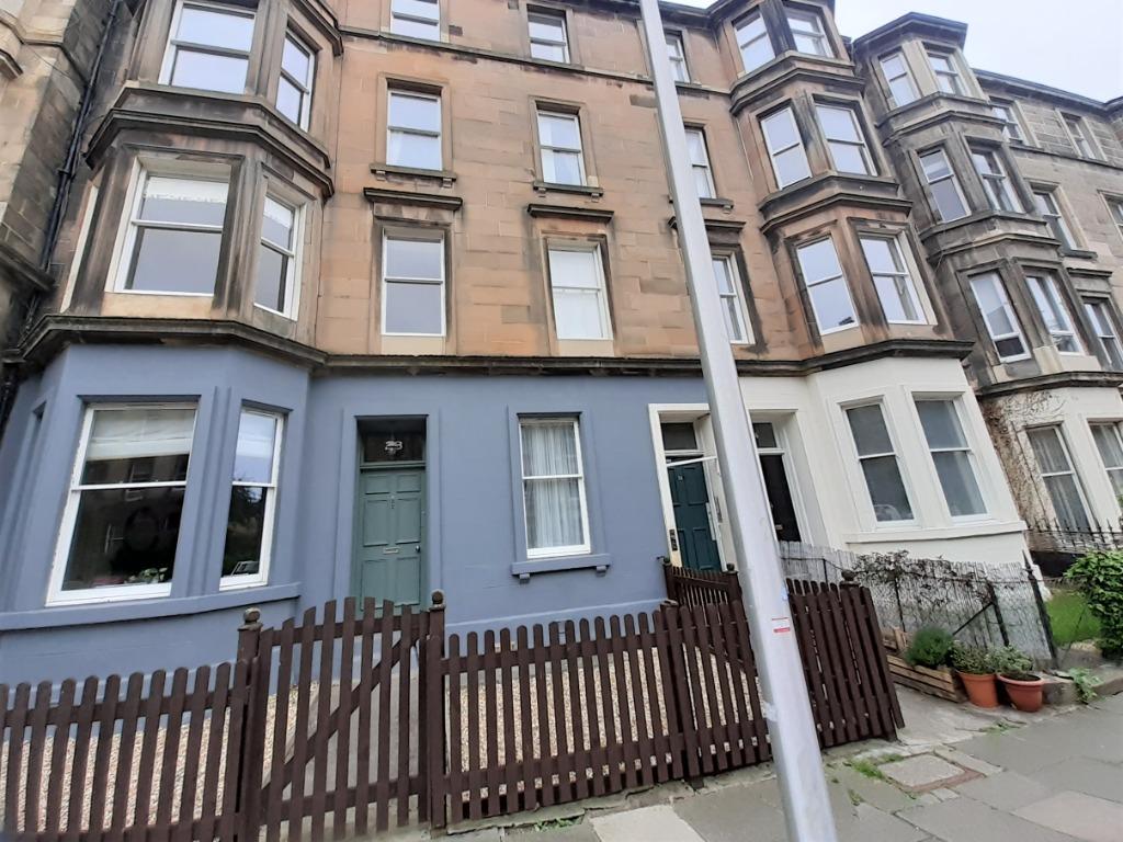Hillside Street, Edinburgh, EH7 1 bed flat £900 pcm (£208 pw)