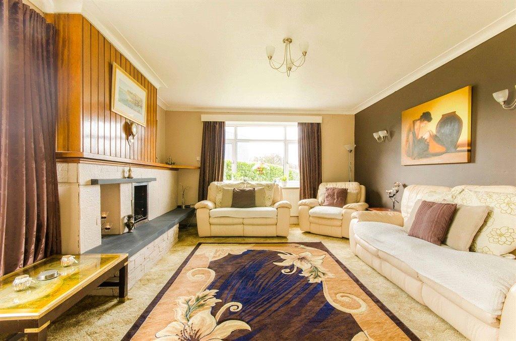 Milner Way, Ossett, West Yorkshire 5 bed detached house for sale £395,000