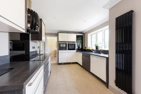4 Marrabon Close, Sidcup, DA15 9EF