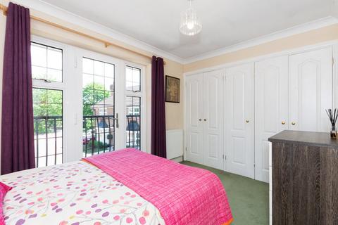 4 Marrabon Close, Sidcup, DA15 9EF