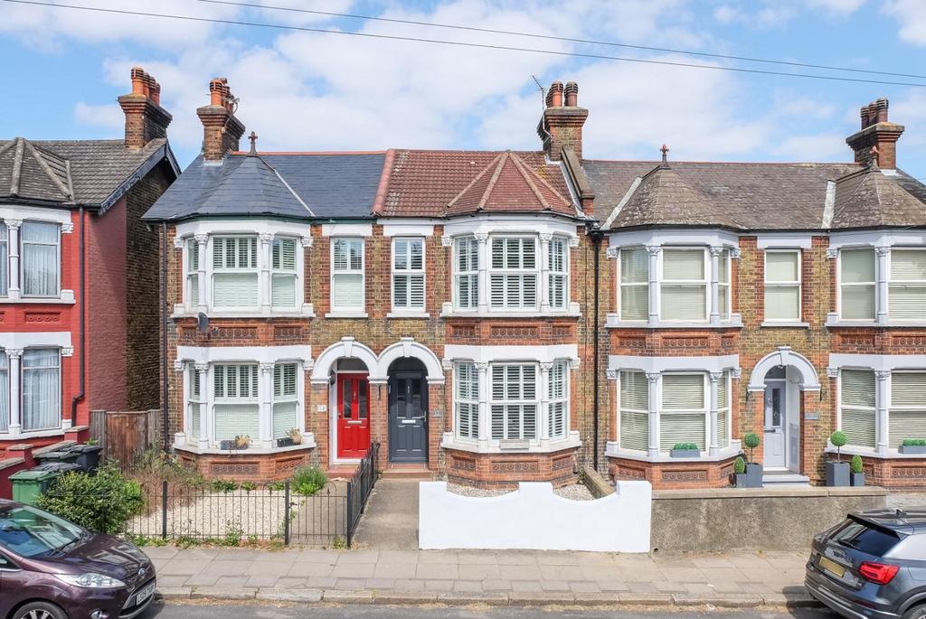 Burnham Road, Dartford 3 bed terraced house for sale £400,000