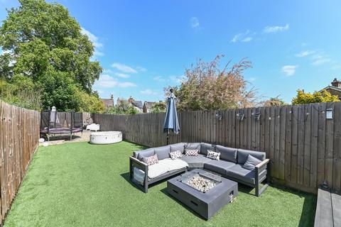12 Burnham Road, Dartford, DA1 5AL