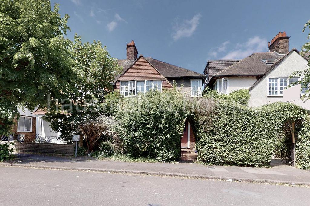 St. Road, NW11 5 bed house for sale £1,050,000