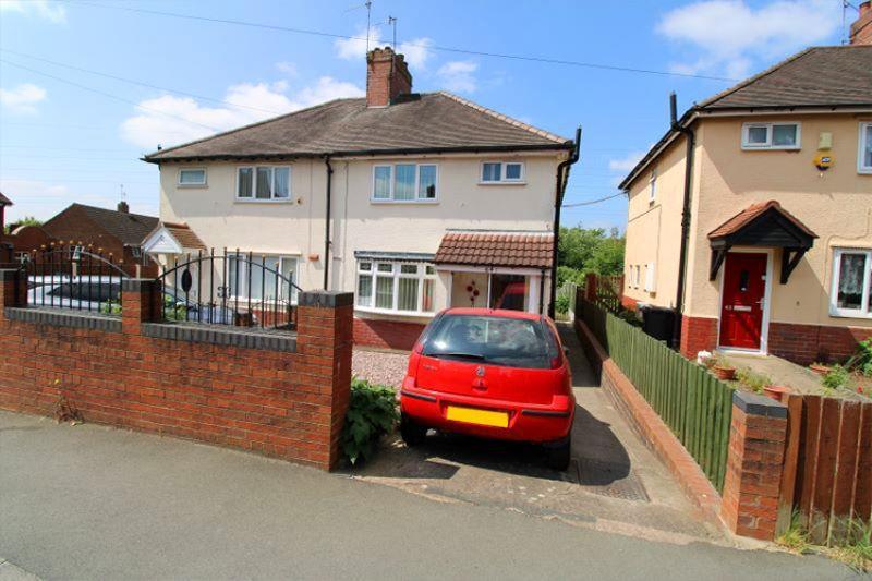 Chapel Street, Brierley Hill 3 bed semidetached house £185,000