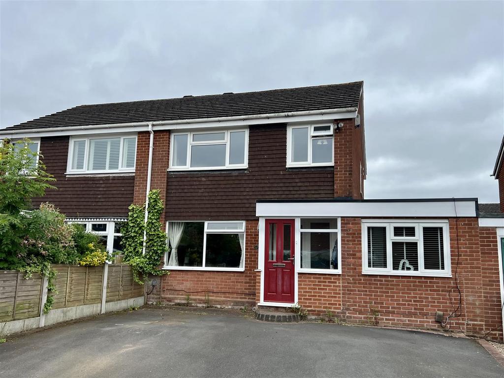 Saxon Wood Road, Cheswick Green... 4 bed semidetached house £399,950
