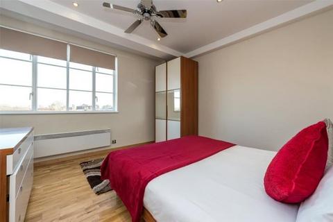 1 bedroom flat to rent, Roland Gardens, South Kensington, SW7 3RU
