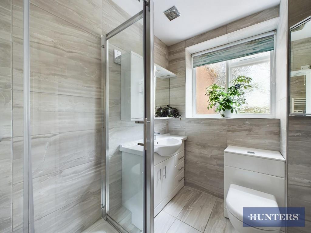 CAM01994 G0-PR0062-STILL023.jpg