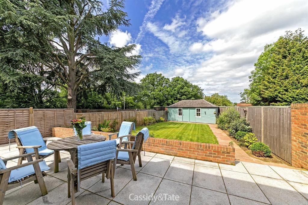 Marshalswick Lane, Marshalswick, St Albans 5 bed detached house for