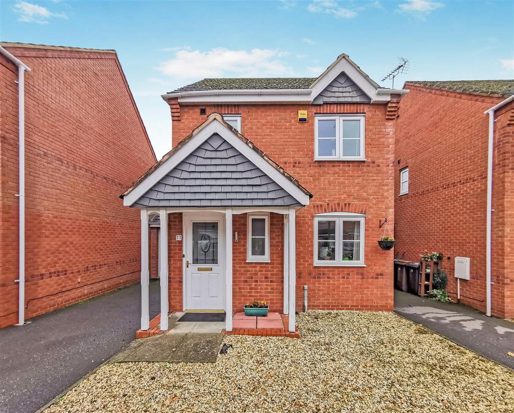 Avon Way, Hilton, Derby 3 bed detached house £234,950