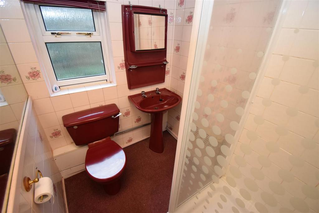 Shower room.jpg