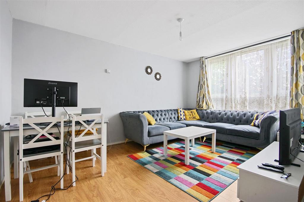 Napier Road, Stratford 1 bed flat for sale £265,000