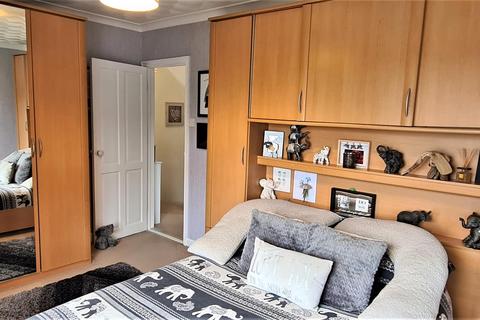 9 Glenview, Tywardreath, Par, PL24 2PR