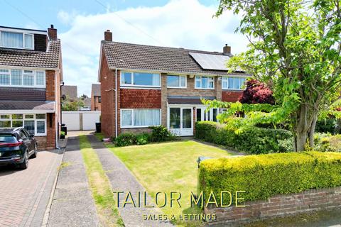 39 Buckhold Drive, Coventry, CV5 9LT