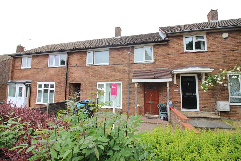 Chapel Fields, Harlow CM17 3 bed terraced house for sale £330,000