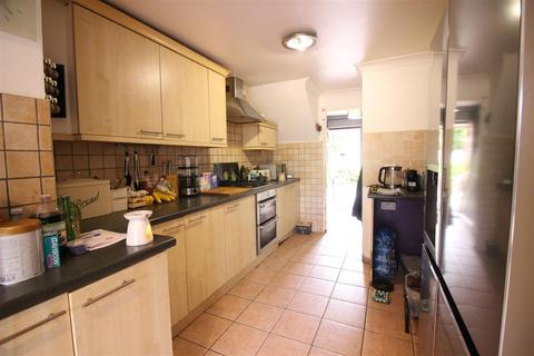 126 Chapel Fields, Harlow, CM17 9EP