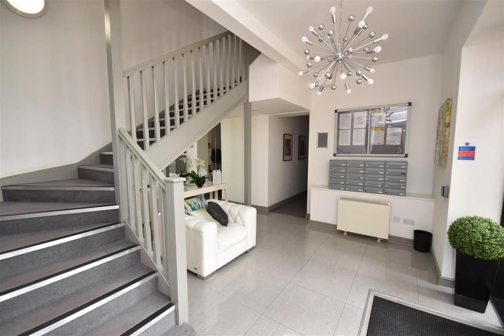 Mostyn House, Parkgate 3 bed apartment for sale £365,000