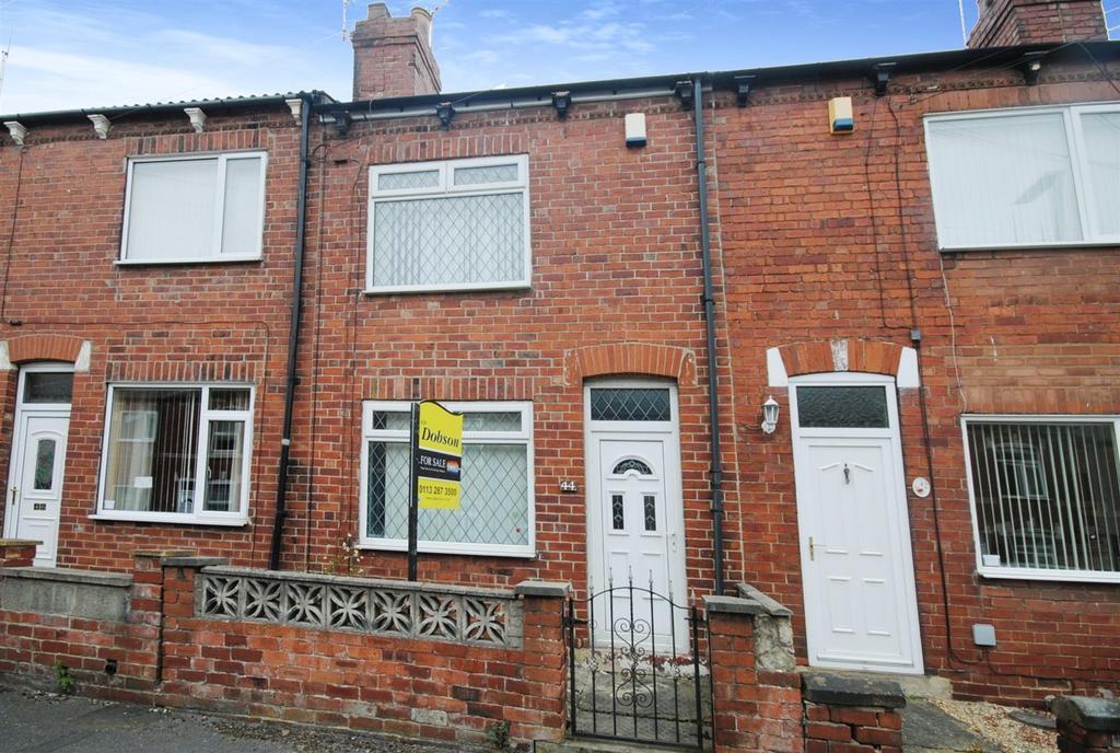 New Street, Kippax, Leeds 2 bed terraced house for sale £140,000