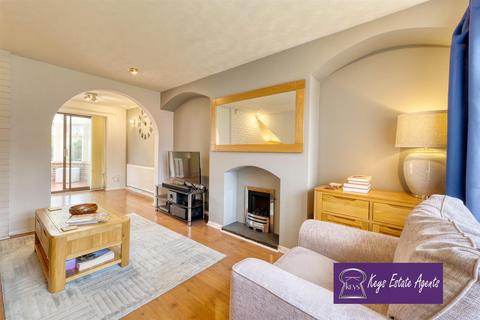 13 Batten Close, Stoke-on-trent, ST3 7QS