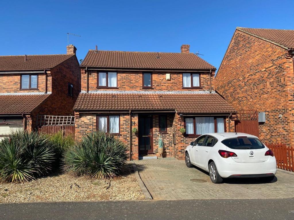 The Fairoaks, Wakes Meadow, Northampton NN3 4 bed detached house for