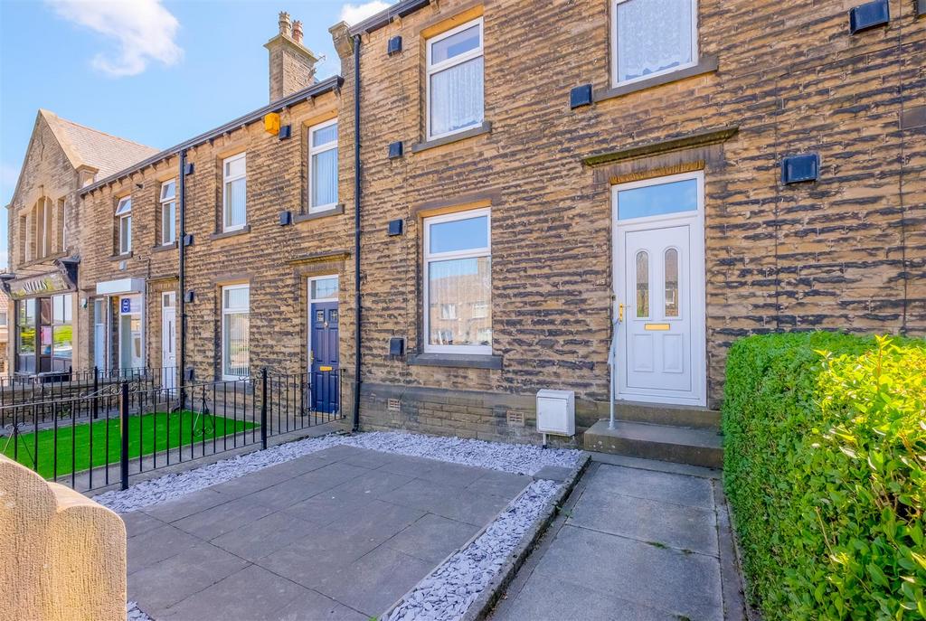 New Hey Road, Huddersfield 3 bed terraced house for sale £172,000