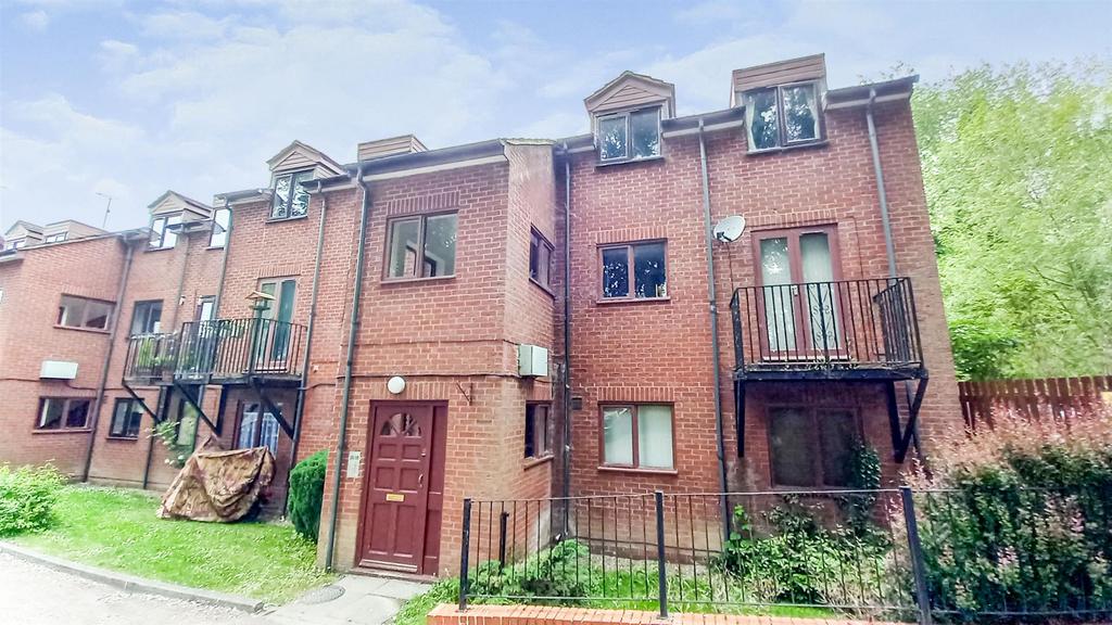 Banbury Road, Southam 1 bed apartment £700 pcm (£162 pw)