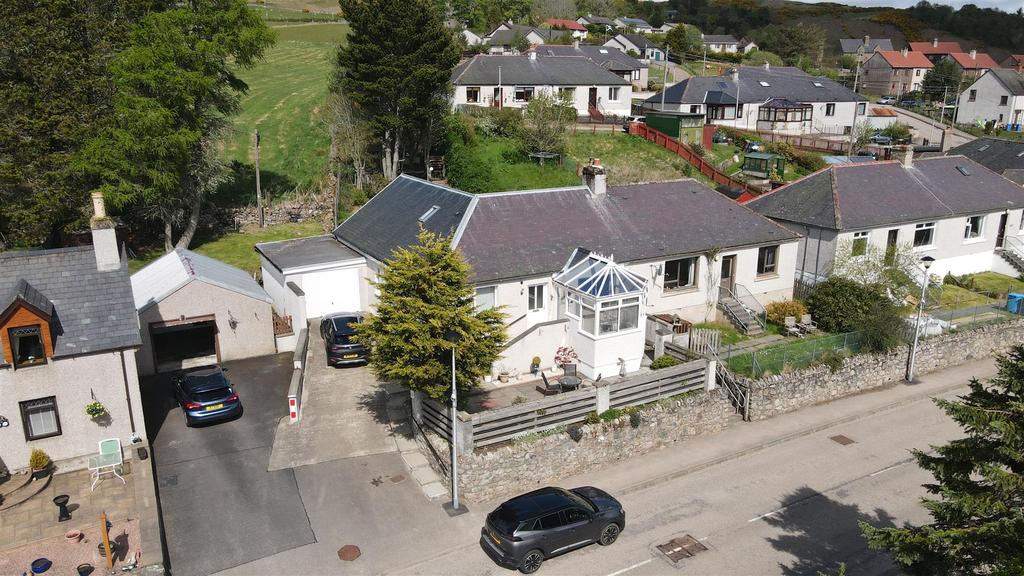 1 lochside