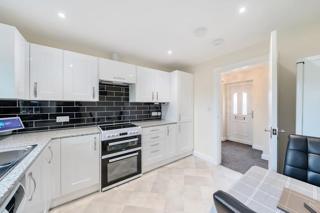 2nd view KITCHEN BREAKFAST.jpg